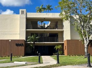 8015 SW 107th Ave APT 201, Miami, FL 33173