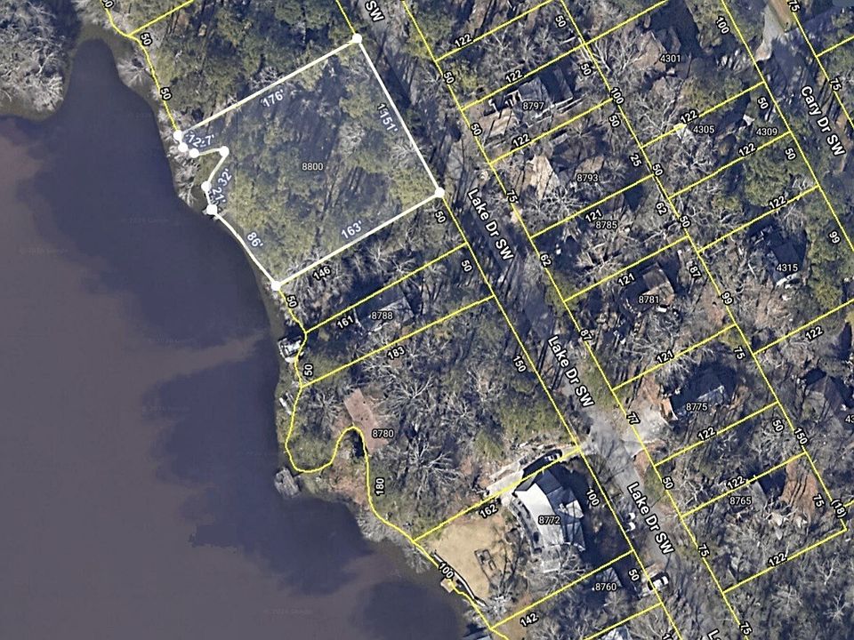 1st image of 8800 Lake Dr