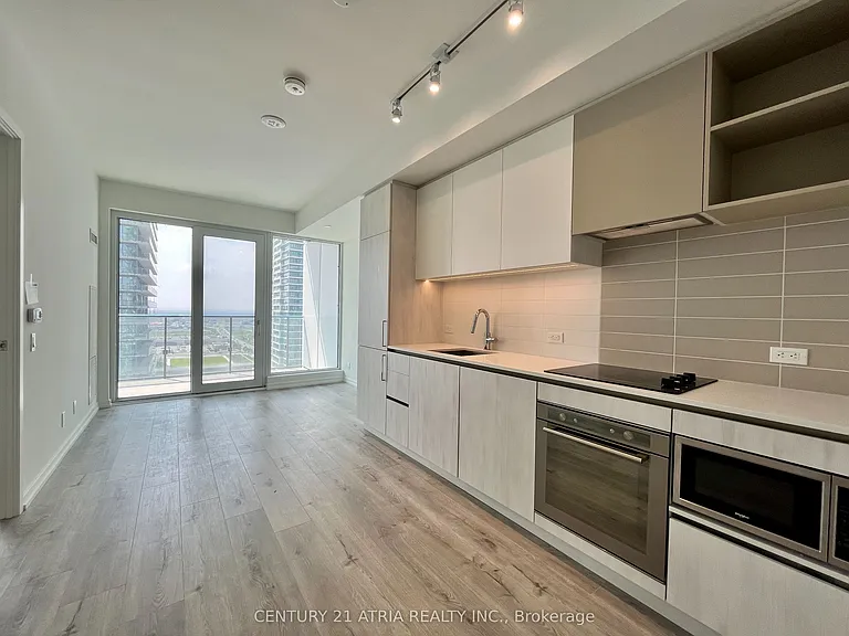 7890 Jane St #2103 — Photo 3