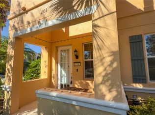 3756 82nd Avenue Cir E APT 101, Sarasota, FL 34243