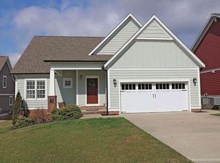 3044 Fox Hollow Dr, Cape Girardeau, MO 63701