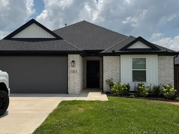 1103 Winifred Ave, Lowell, AR 72745