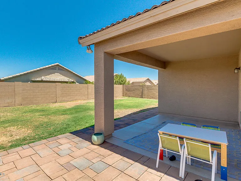3868 W Carlos Ln — Photo 29