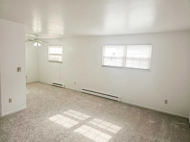 Highview Apartments — Photo 3