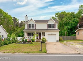 83 Gunning River Rd, Barnegat, NJ 08005