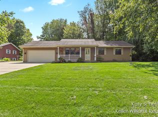 1918 Ponderosa Ct, Dorr, MI 49323