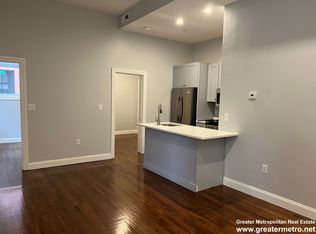 109 Endicott St APT 1, Boston, MA 02113