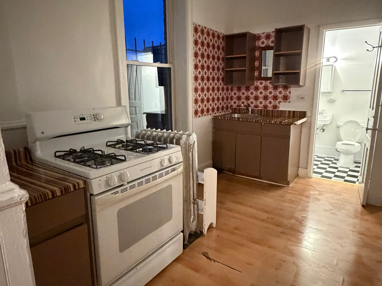2 bed, $2,250 — Photo 4