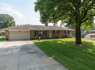 52830 Ruth St, Granger, IN 46530