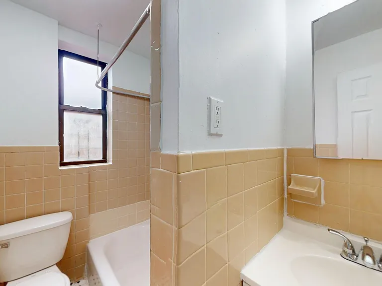 86-22 Dongan Ave #6H — Photo 9