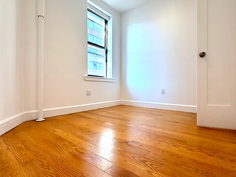 24 Charles St #11 — Photo 7