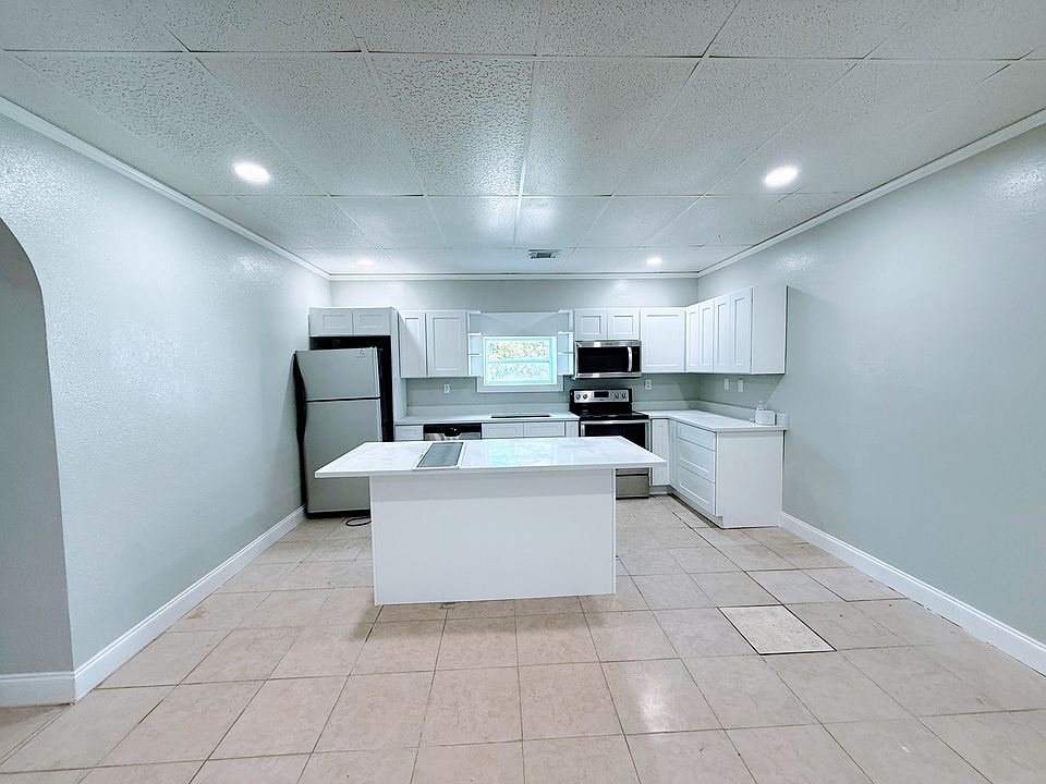 1st image of 314 7th Ave NE APT 14