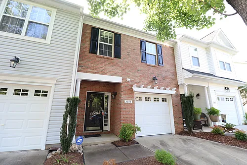 2935 Winding Waters Way Photo 1
