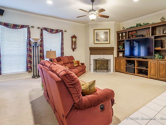 2nd image of 5613 Highland Blvd