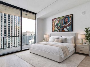 610 Davis St #2003, Austin, TX 78701