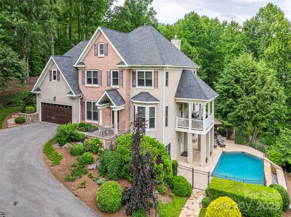 1 Hickory Rdg, Fletcher, NC 28732