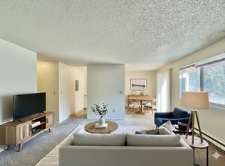 Timber Grove Apartments in Lynnwood, WA, Lynnwood, WA 98036