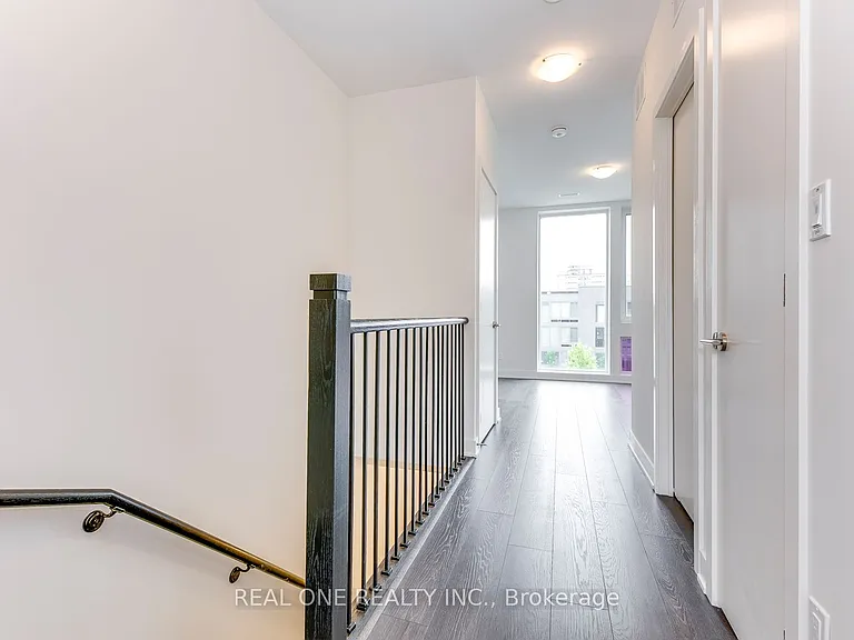 42 Sonic Way — Photo 35