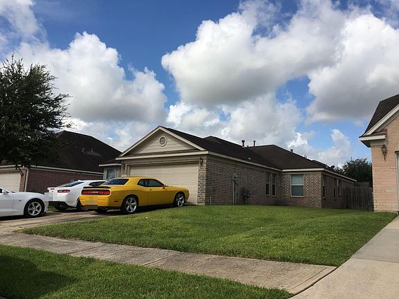 3rd image of 20411 Viola Dale Ct