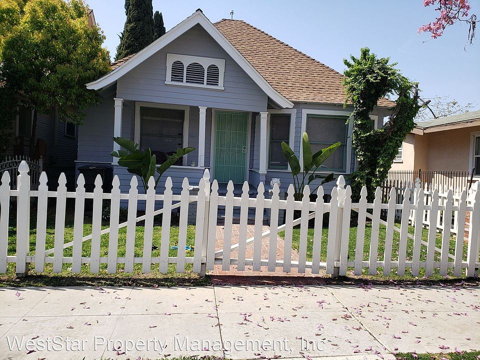 2nd image of 1027 Chestnut Ave #1027B