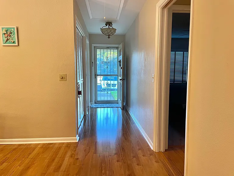 1418 Normandy Park Dr #7 — Photo 8