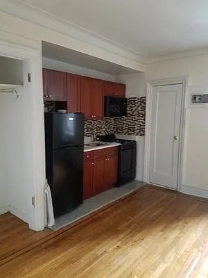 Rented by Chris Stewart, LREB | media 1