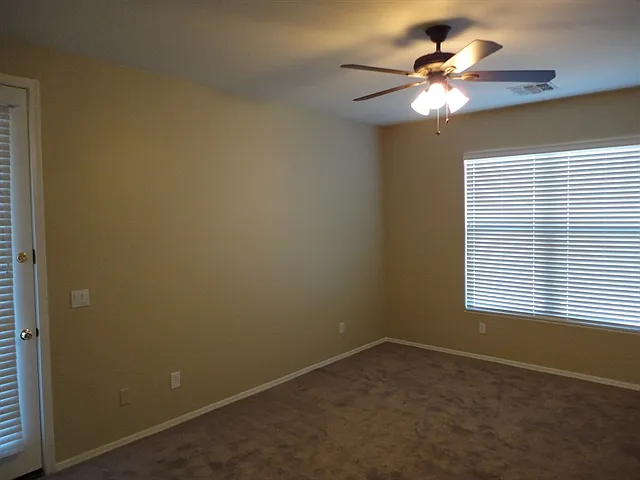 4320 W Burgess Ln — Photo 3