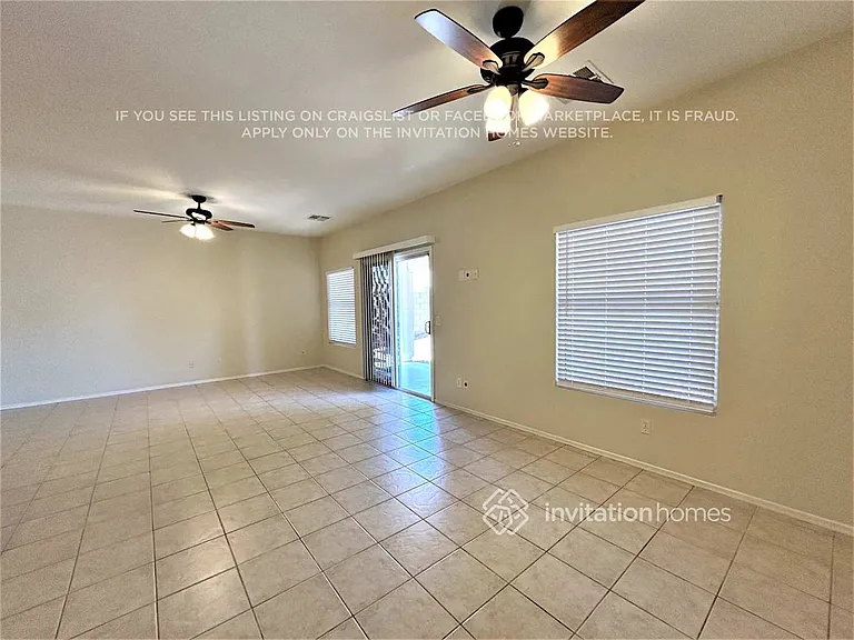 15722 W Calavar Rd — Photo 2