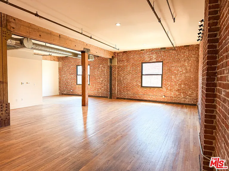 215 S Santa Fe Ave #4 — Photo 7