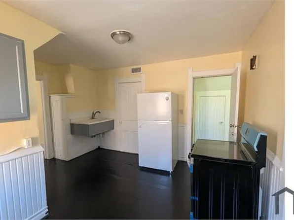 1304 W Ring St, Milwaukee, WI