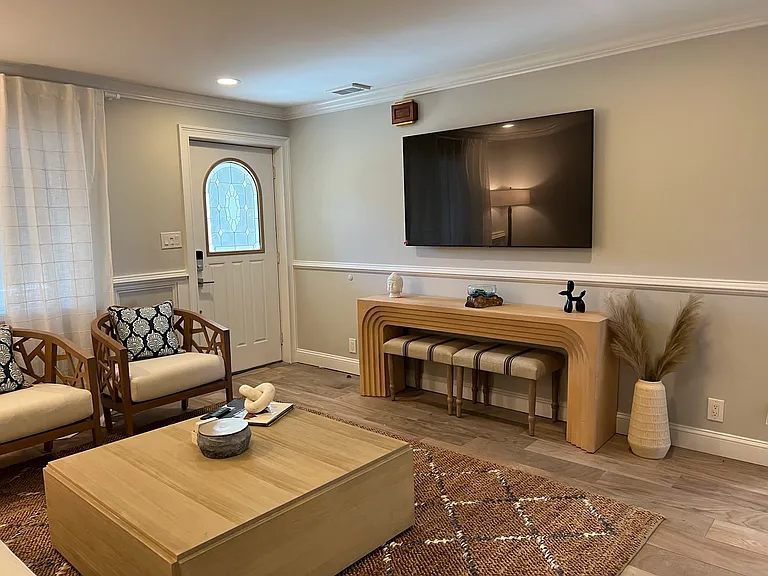 1 Sands Ln — Photo 3