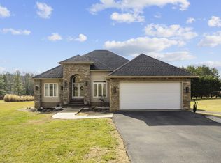 213 Sugar Hollow Trl, Piney Flats, TN 37686
