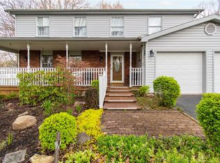 8593 Black Oak Dr NE, Warren, OH