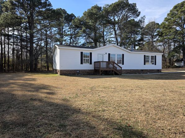 57 Hunters Landing Dr