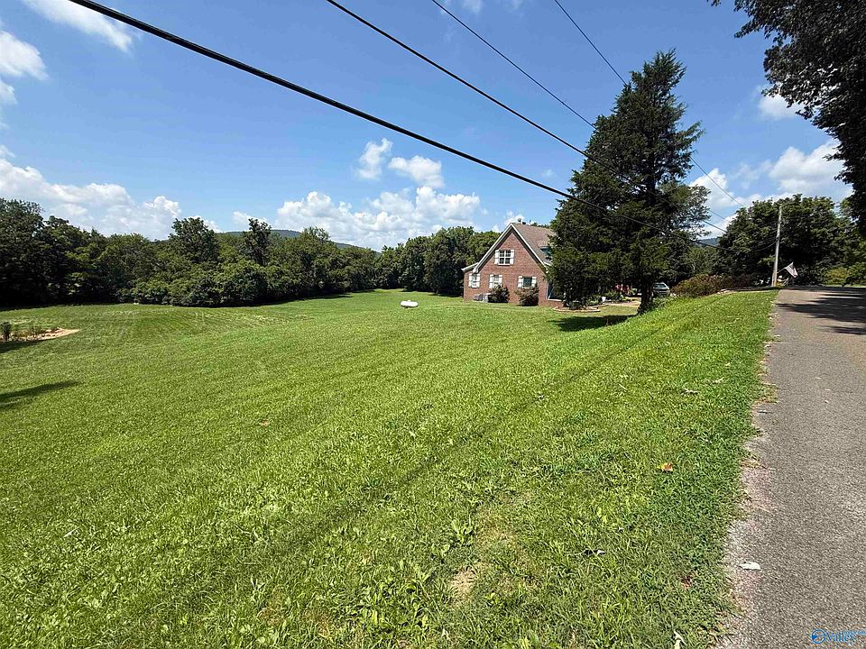 2nd image of 1 Tom Rutland Rd
