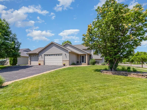 417 Coventry Rd, Le Sueur, MN 56058