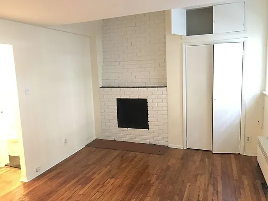 Rented by Village Living Realty | media 2