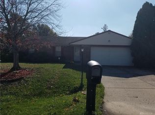 7610 Tuscola Dr, Dayton, OH 45426