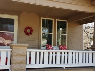 507 E 5th St, Newton, KS 67114