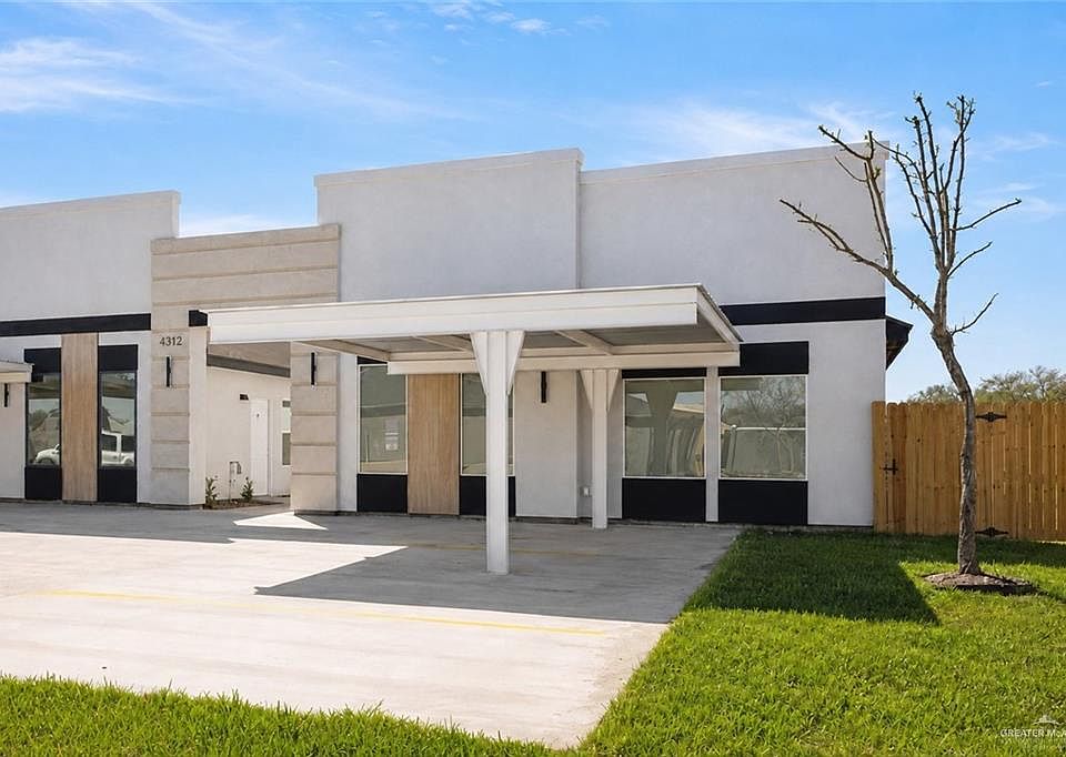 1st image of 4213 Heron Ave #25