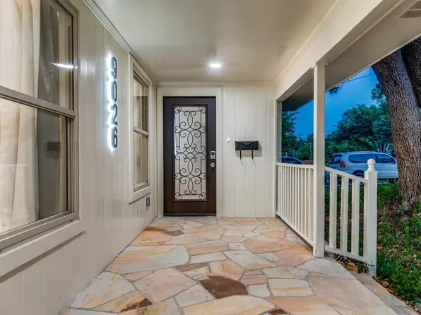 9026 Livenshire Dr, Dallas, TX 75238
