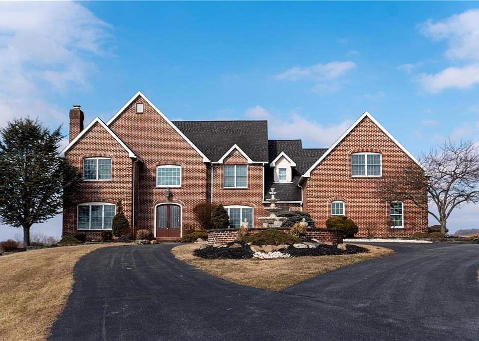 4084 Brighton Ct, Schnecksville, PA 18078 Zillow