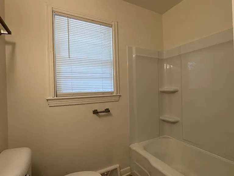908 N Audubon Ave — Photo 9