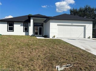 3009 2nd St SW, Lehigh Acres, FL 33971