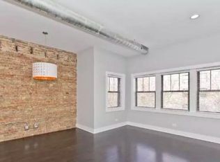 3832 N Mozart St #2S, Chicago, IL 60618