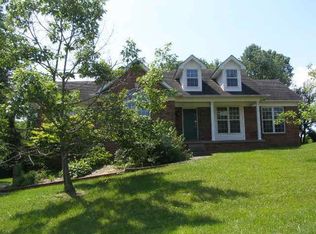 126 Glenview Dr, Bardstown, KY 40004