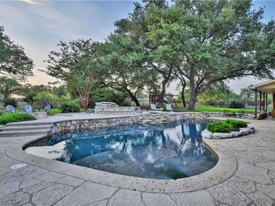 220 Bowlin Cv, Dripping Springs, TX, 78620