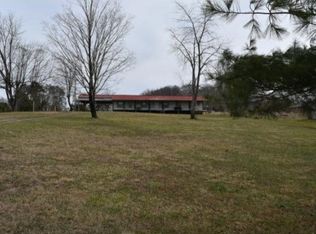 181 Elizabethton Hwy, Bluff City, TN 37618