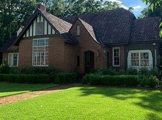 200 Holly Ln, Dothan, AL 36301