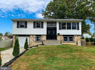 15 Wright Ave, Stratford, NJ 08084